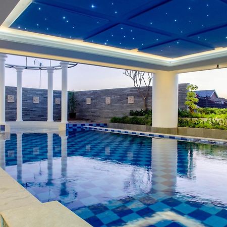 Tara Hotel Yogyakarta Tugu Екстер'єр фото