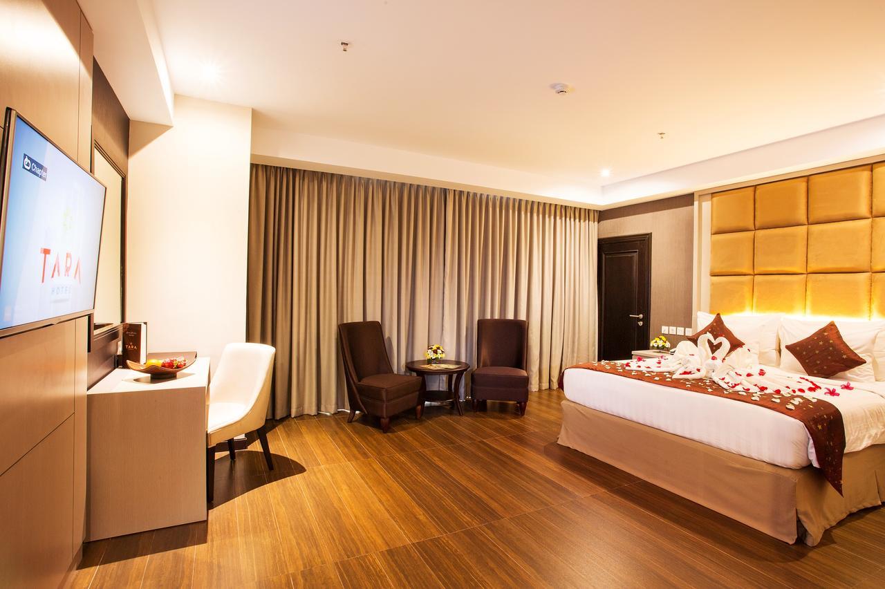 Tara Hotel Yogyakarta Tugu Екстер'єр фото